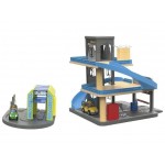 Garaj cu lift pe 3 nivele din lemn cu Spalatorie